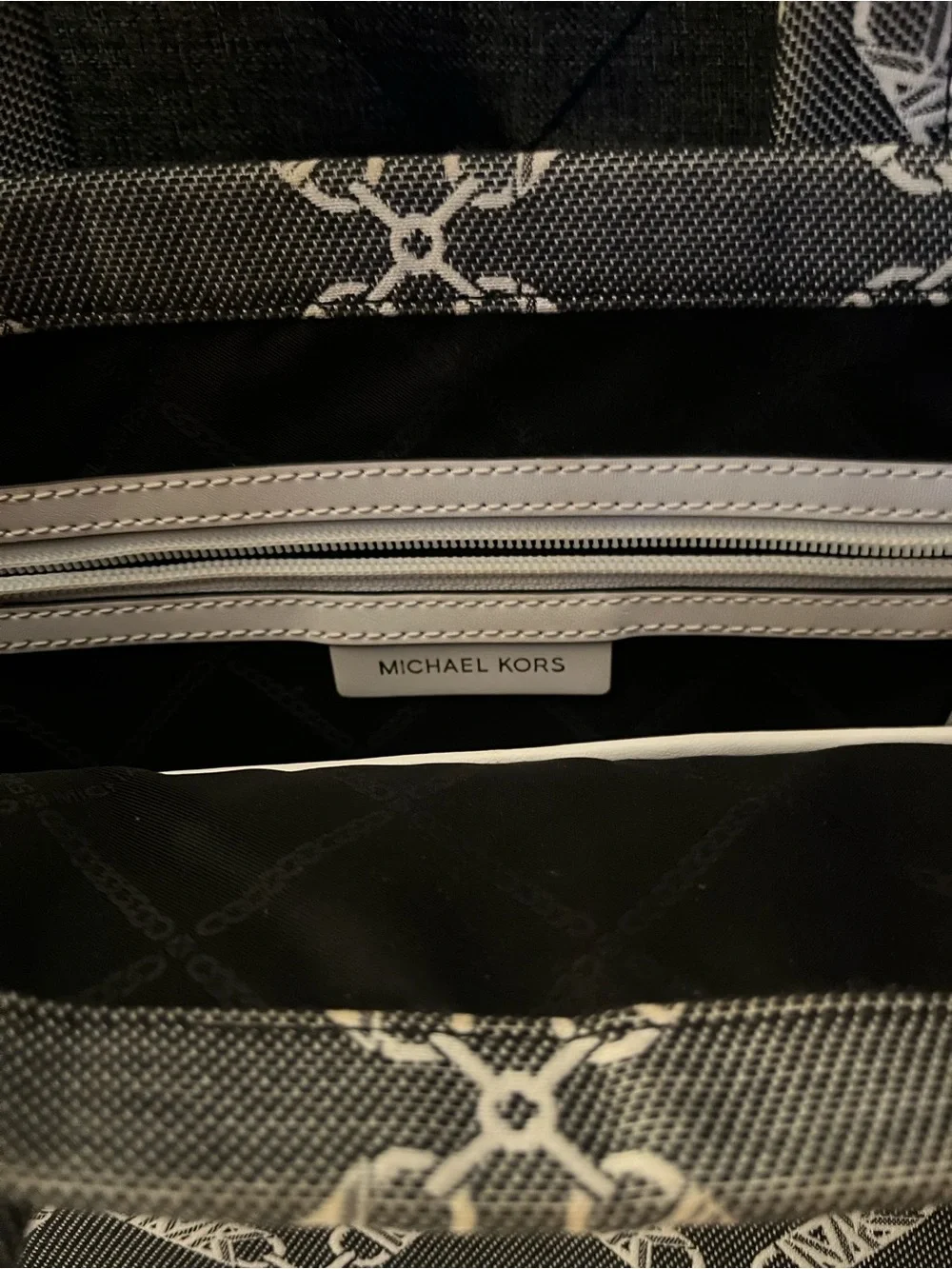 Michael Kors stylish michael